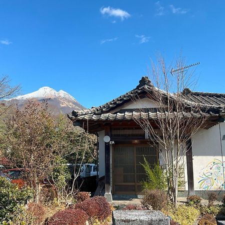 Hotel Assi House Yufu Esterno foto